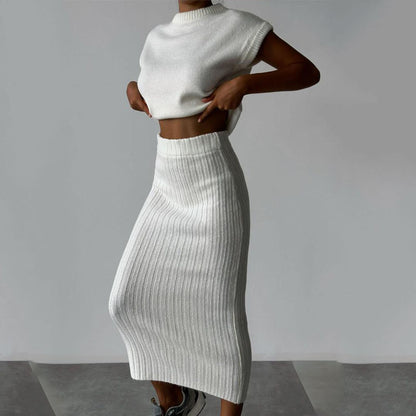 Ensemble Pull Court & Jupe Midi Côtelée