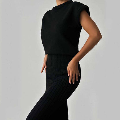 Ensemble Pull Court & Jupe Midi Côtelée